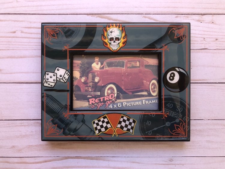 Retro-A-Go-Go Drag Race Picture Frame