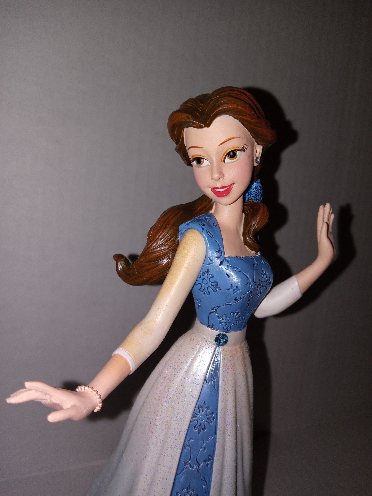 Disney Showcase BELLE Couture de Force Figurine