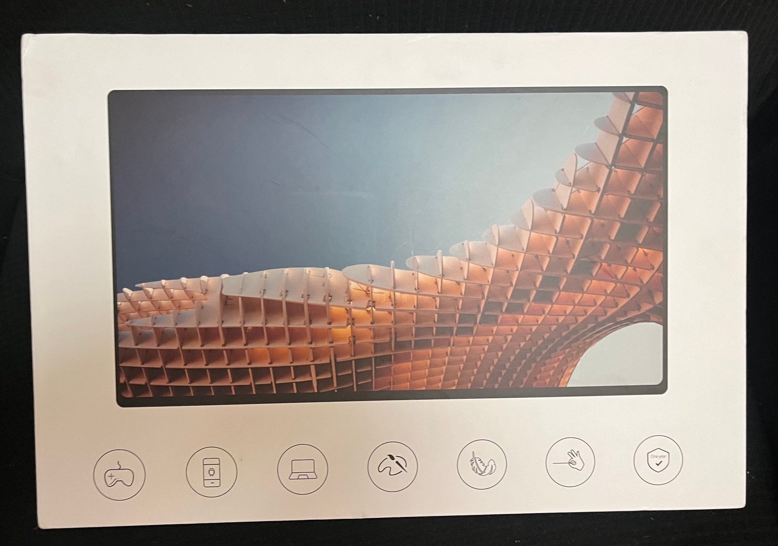 15.6 inch Portable Monitor