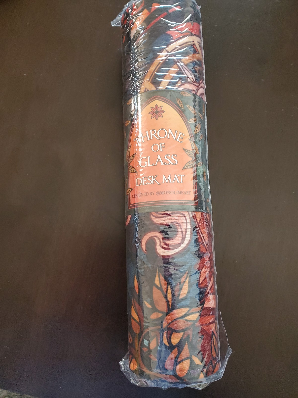 Illumicrate Velaris Puzzle & Fairyloot Throne of Glass Desk Mat
