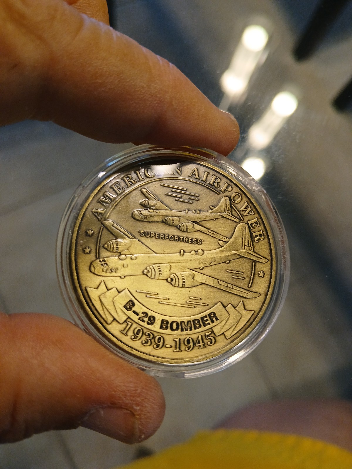 Coin airforce 1939 -1945 B -29 bomber service relic
