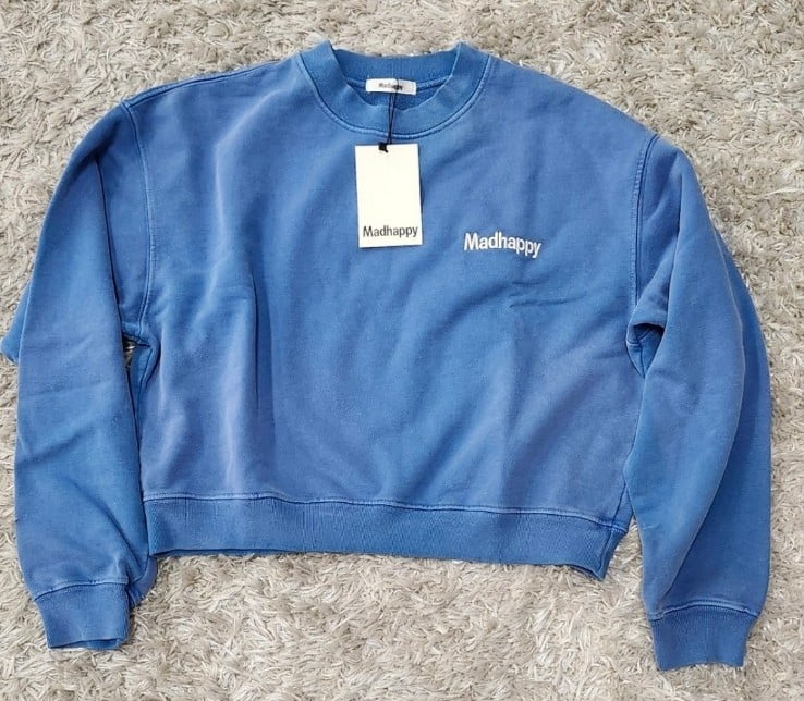 175 Madhappy cropped sky crewneck sweatshirt sz Small