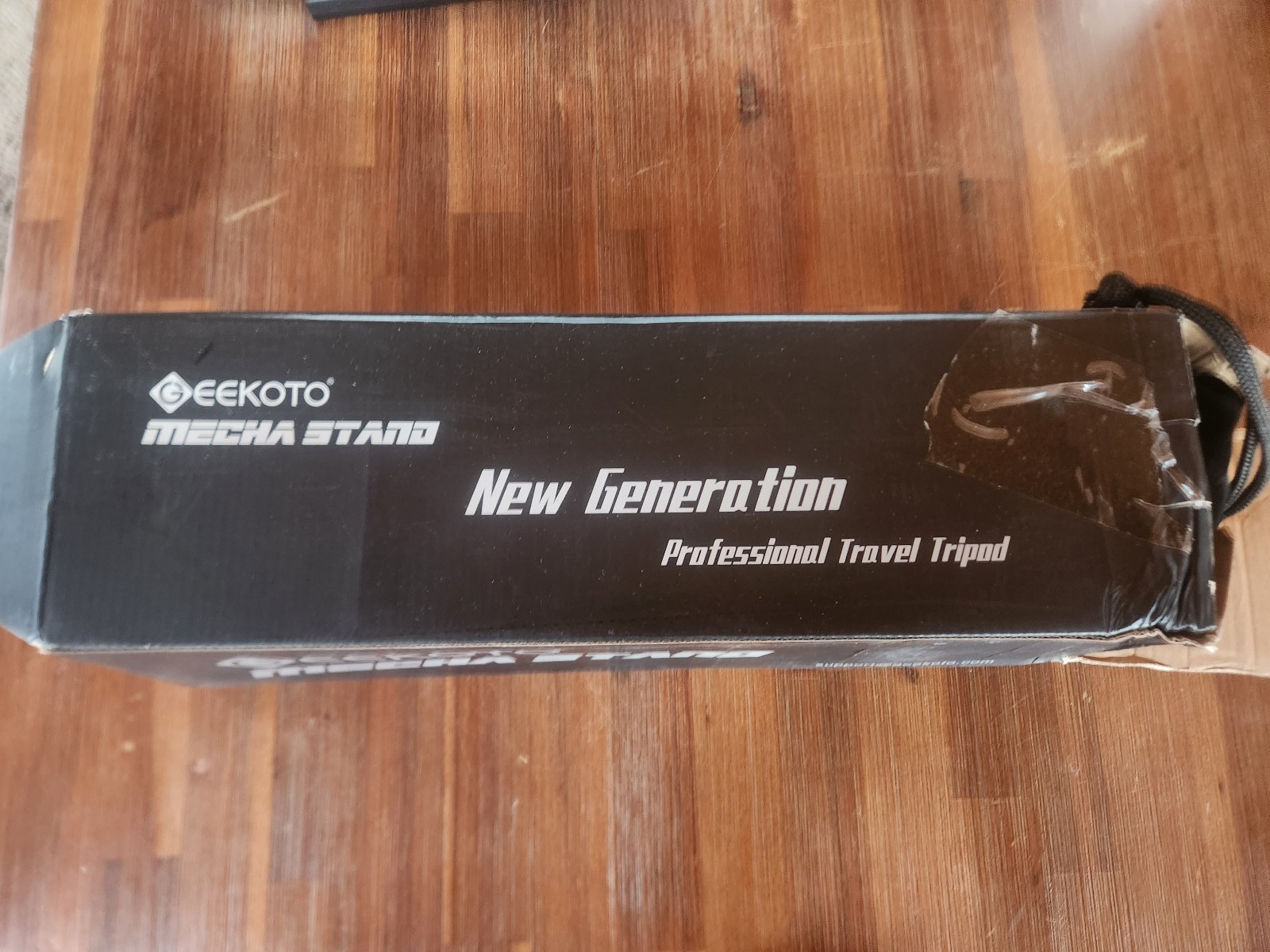 Geekoto Mecha Stand Mat24 Integrated Suit Travel Tripod Stand