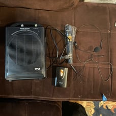 Pyle Wireless Rechargeable Portable Amplifier