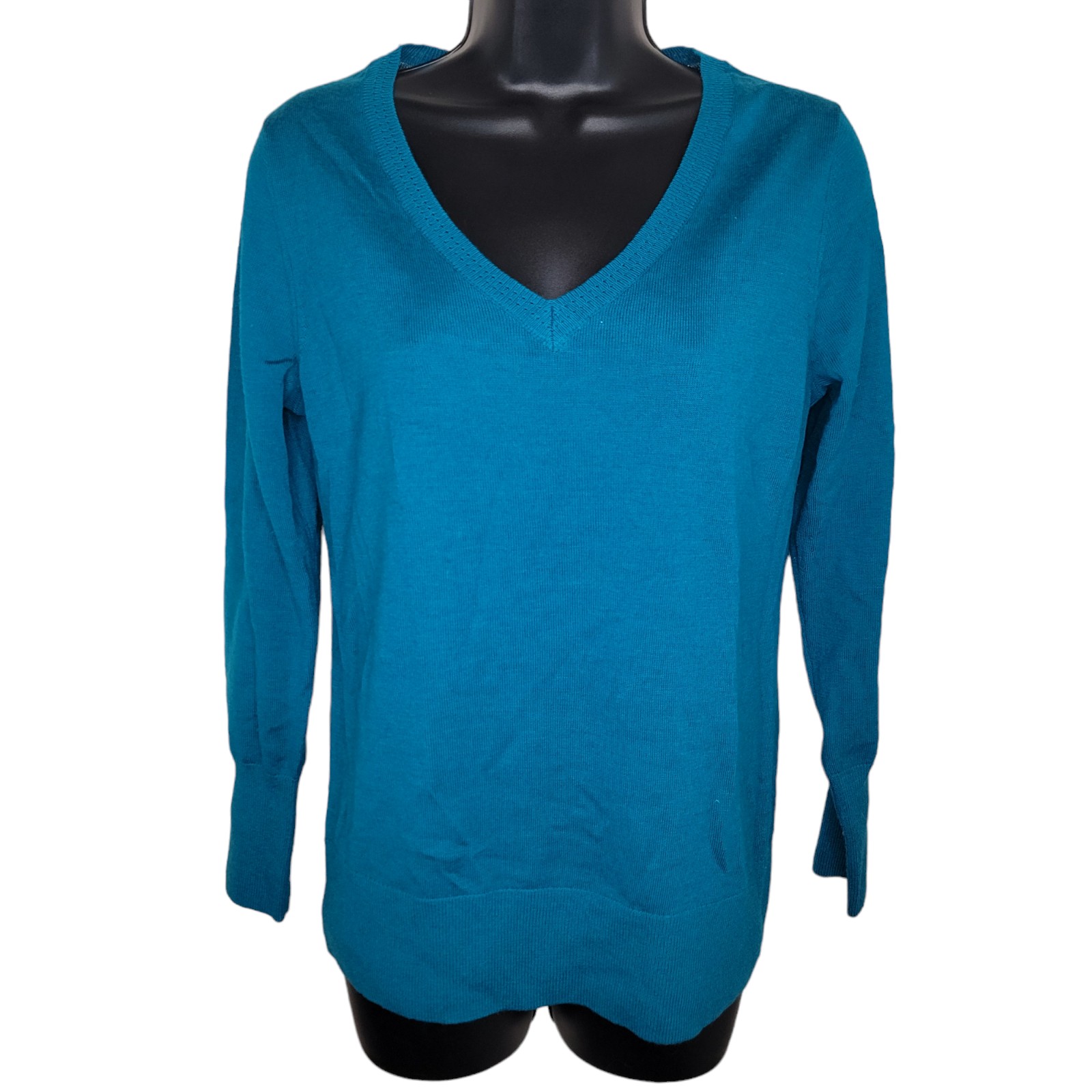 Banana Republic V-neck Merino Wool Lightweight Sweater Medium