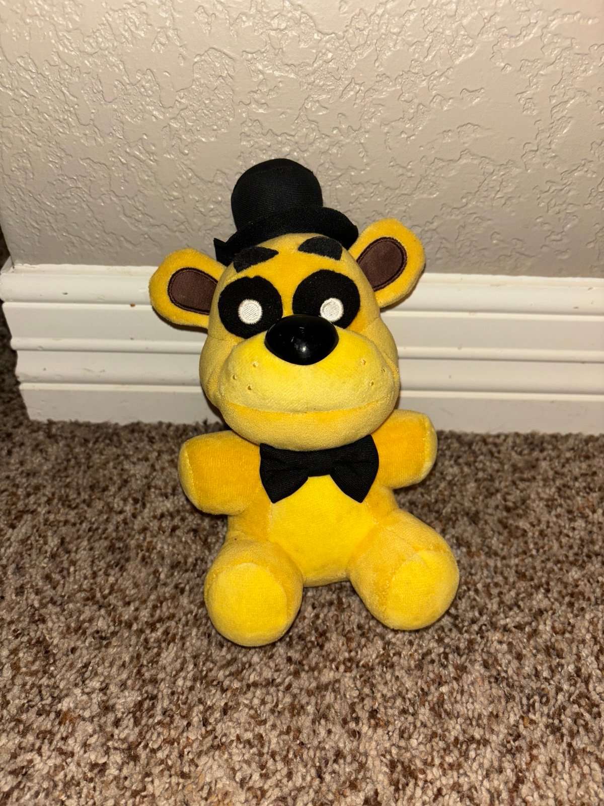 ON HOLD DO NOT BUY Five Nights at Freddy’s Golden Freddy plush. 2016