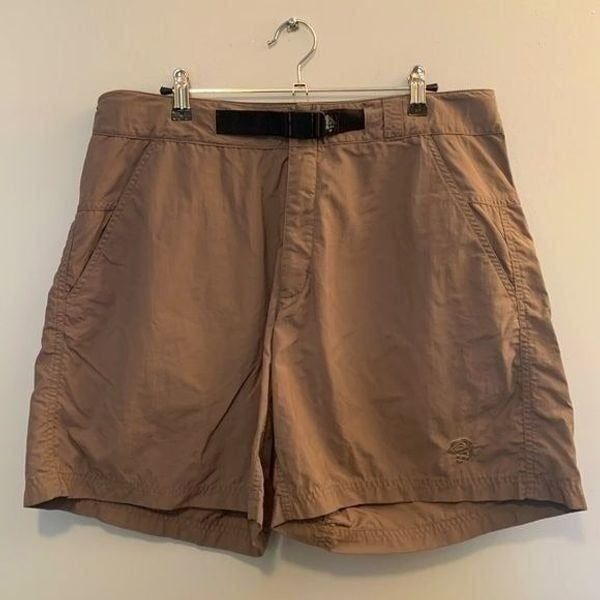 Mountain Hardwear Athletic Shorts