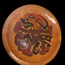 Vintage 1960s Panama Cocle Indian wood plate. Turtle god with alligator