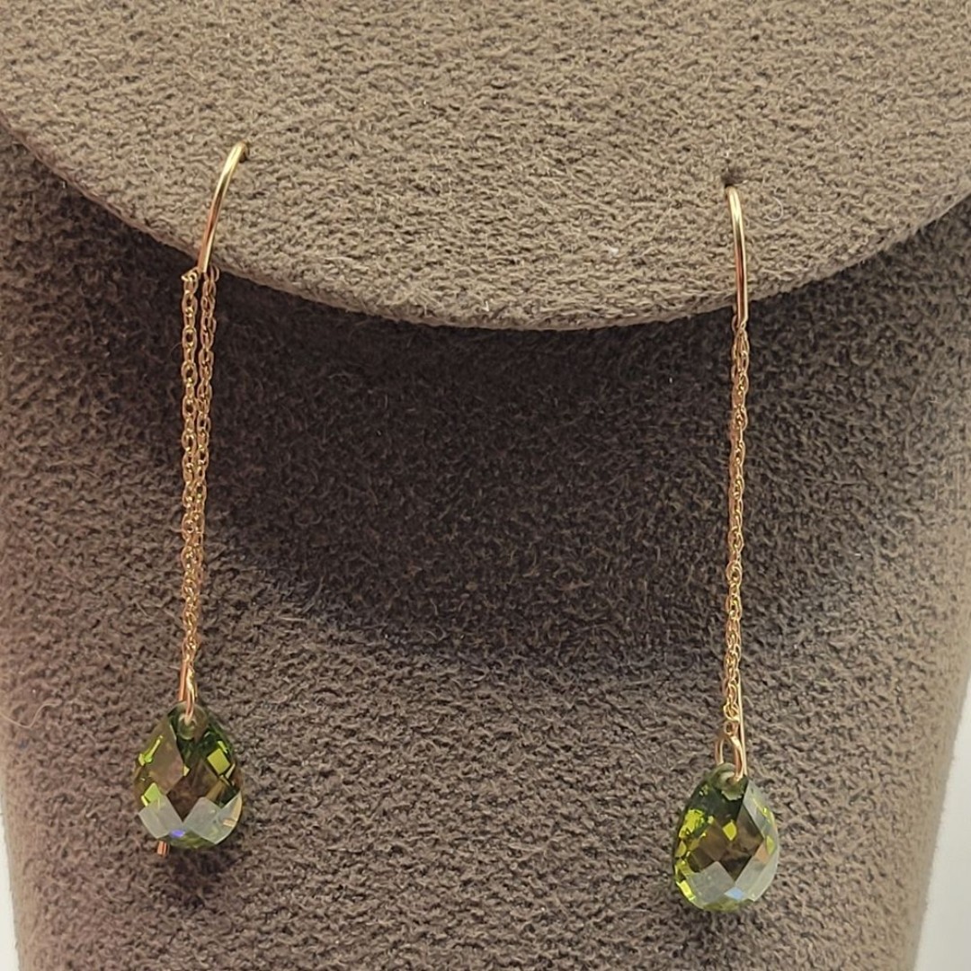 Vintage 14k yellow gold hook and threader Peridot dangle earrings