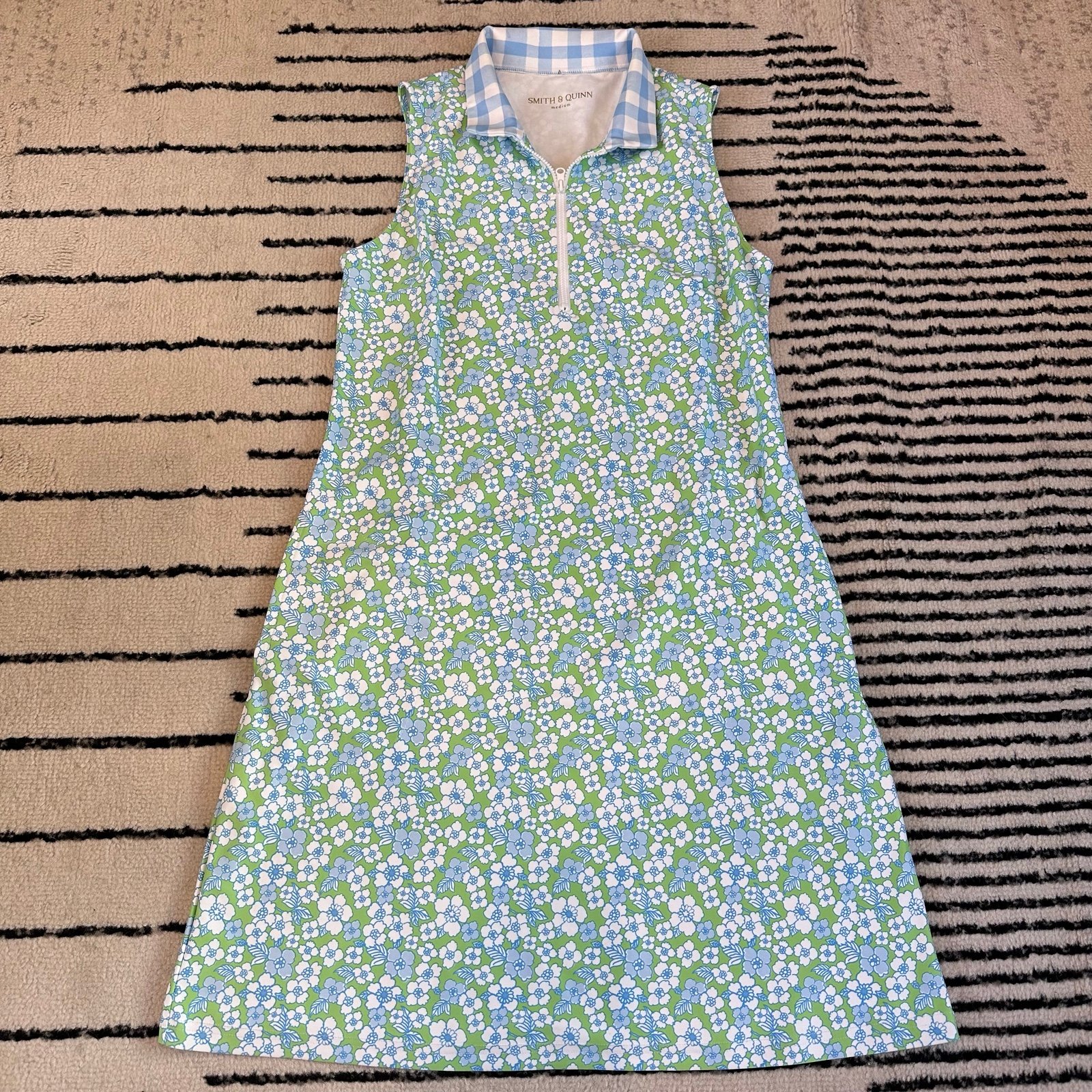 Smith & Quinn The Katherine Golf Dress Green Blue Floral Sleeveless Size Medium