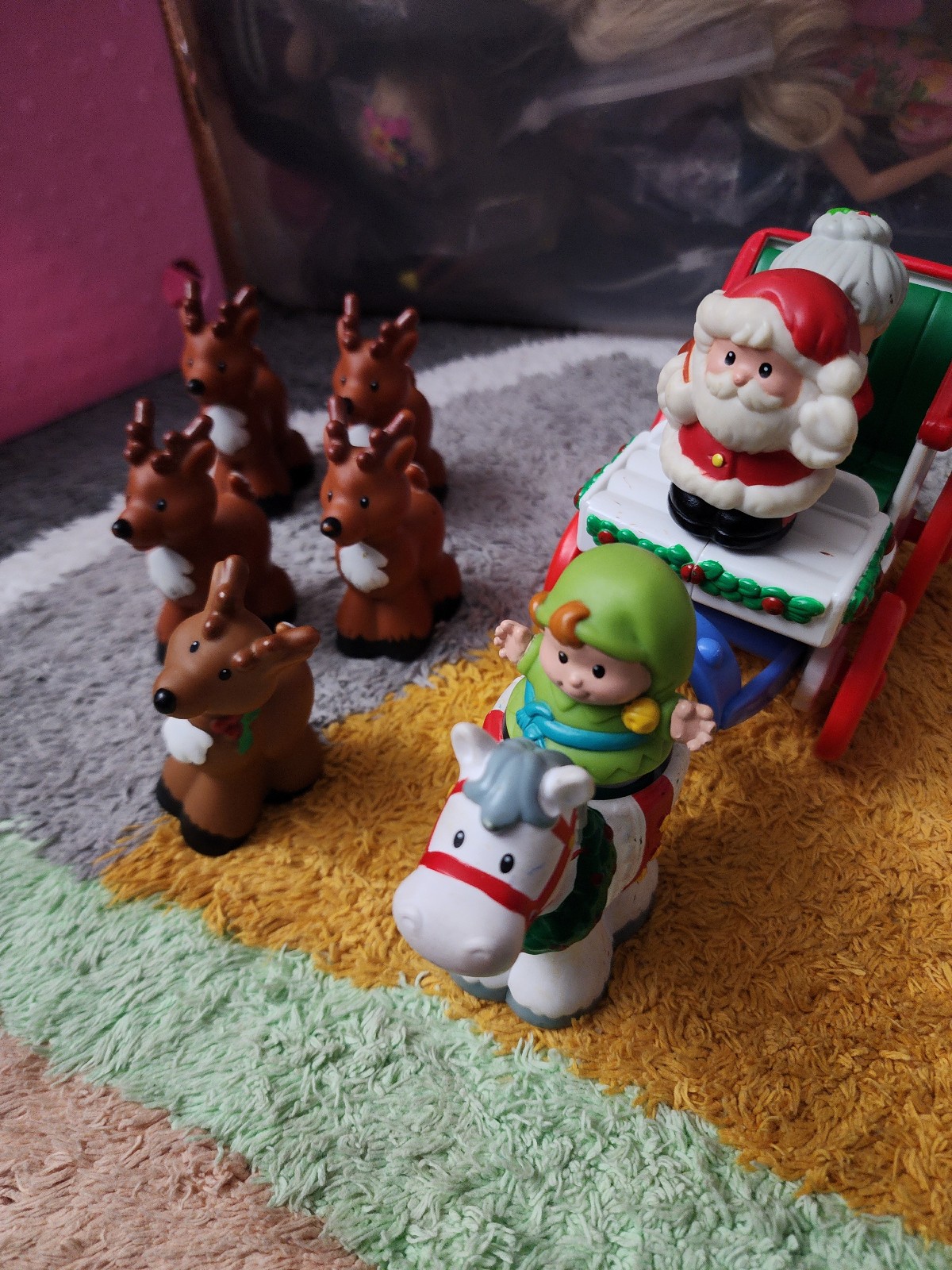 Little people set