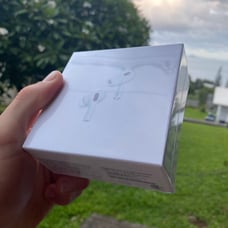 Apple AirPods 2nd Generation