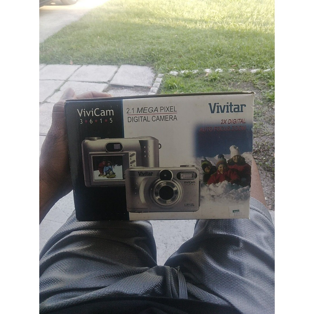 Vivitar ViviCam 3615 Retro Digital Camera 2.1MP. VINTAGE, TESTED 1600x1200