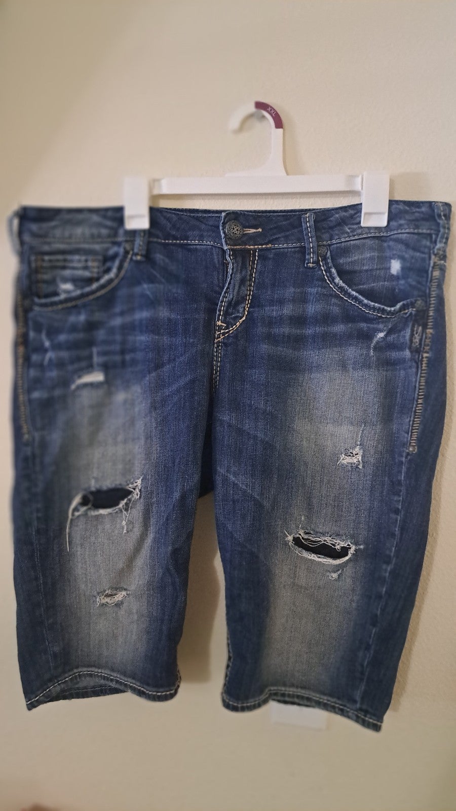 Silver Jeans Aiko Bermuda Dark Wash Denim Jean Distressed Shorts 14 Womens Plus