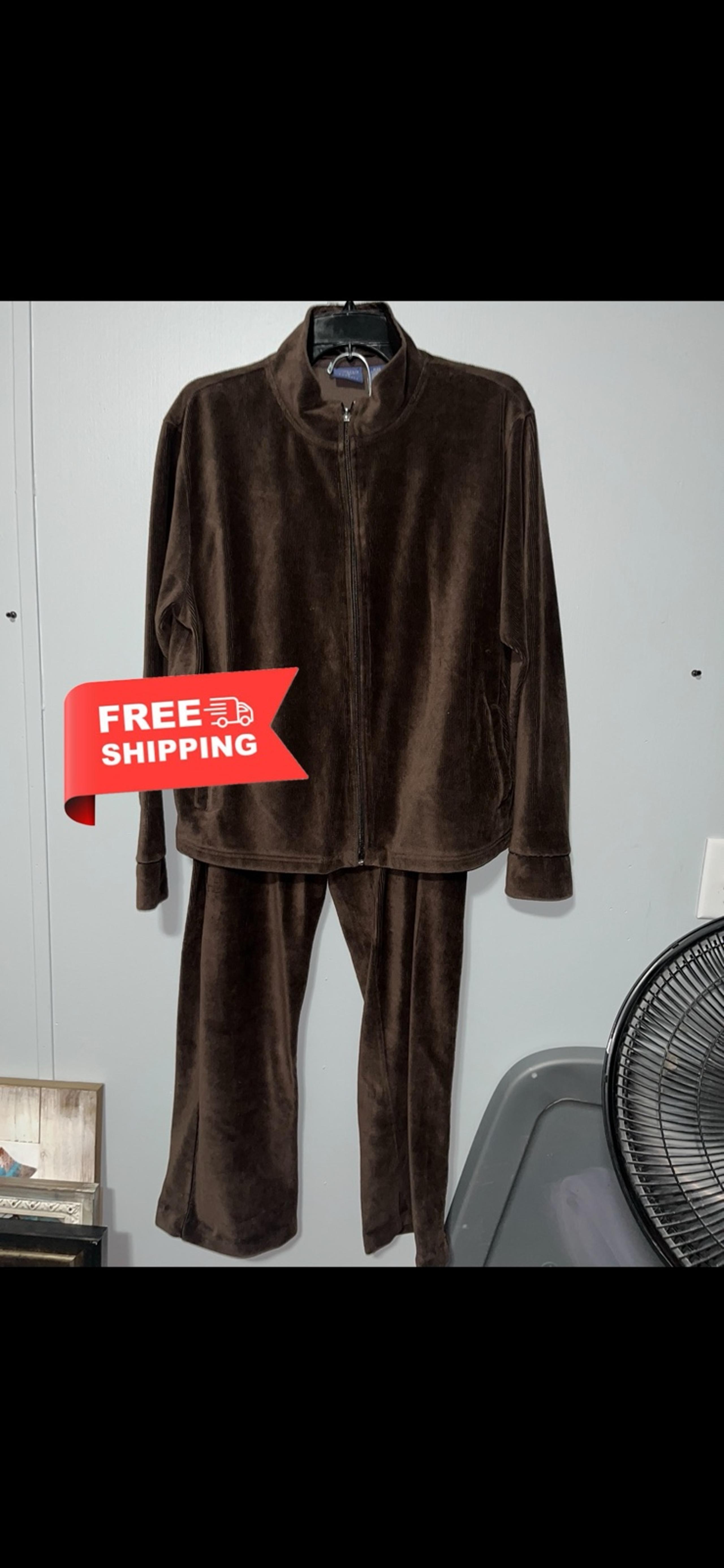 Mountain Lake Casuals Womens Brown Sweat Suit-Sweatpants and ZipUp Sweatshirt XL