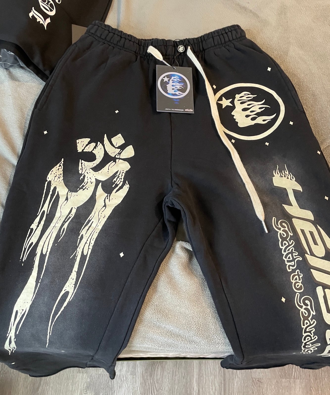 HELLSTAR Sweats