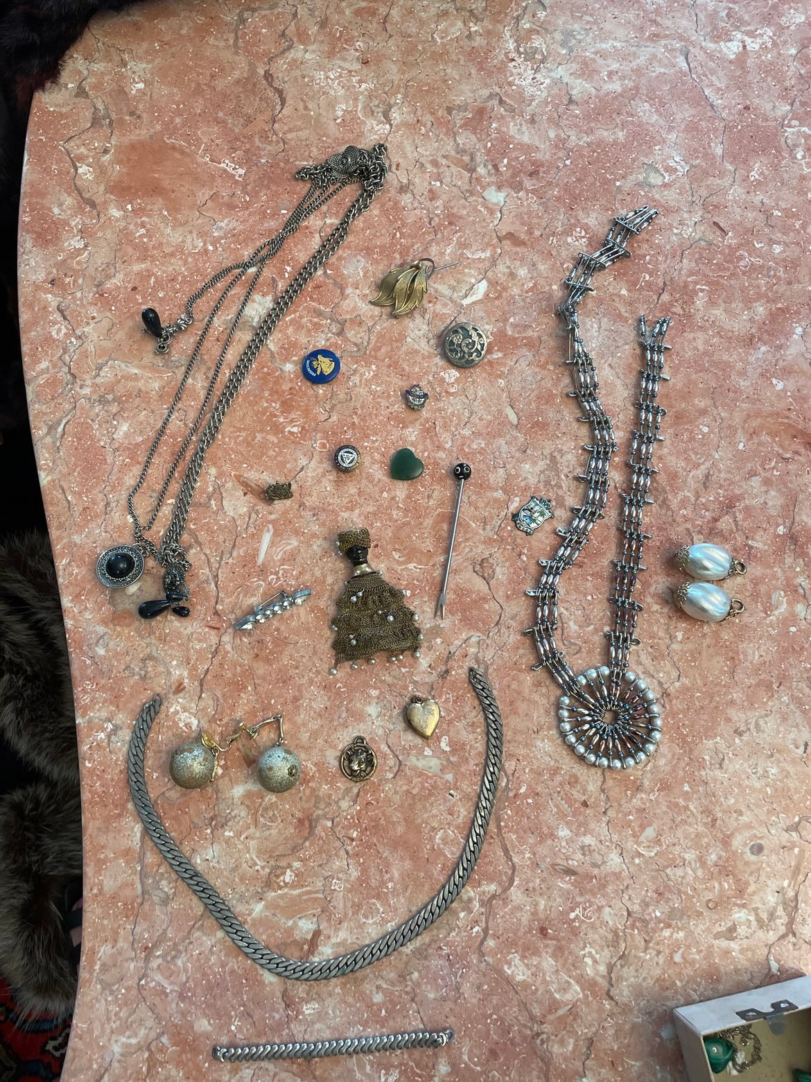 Huge Lot Of Vintage estate/costume necklaces, pins, bracelet , and more