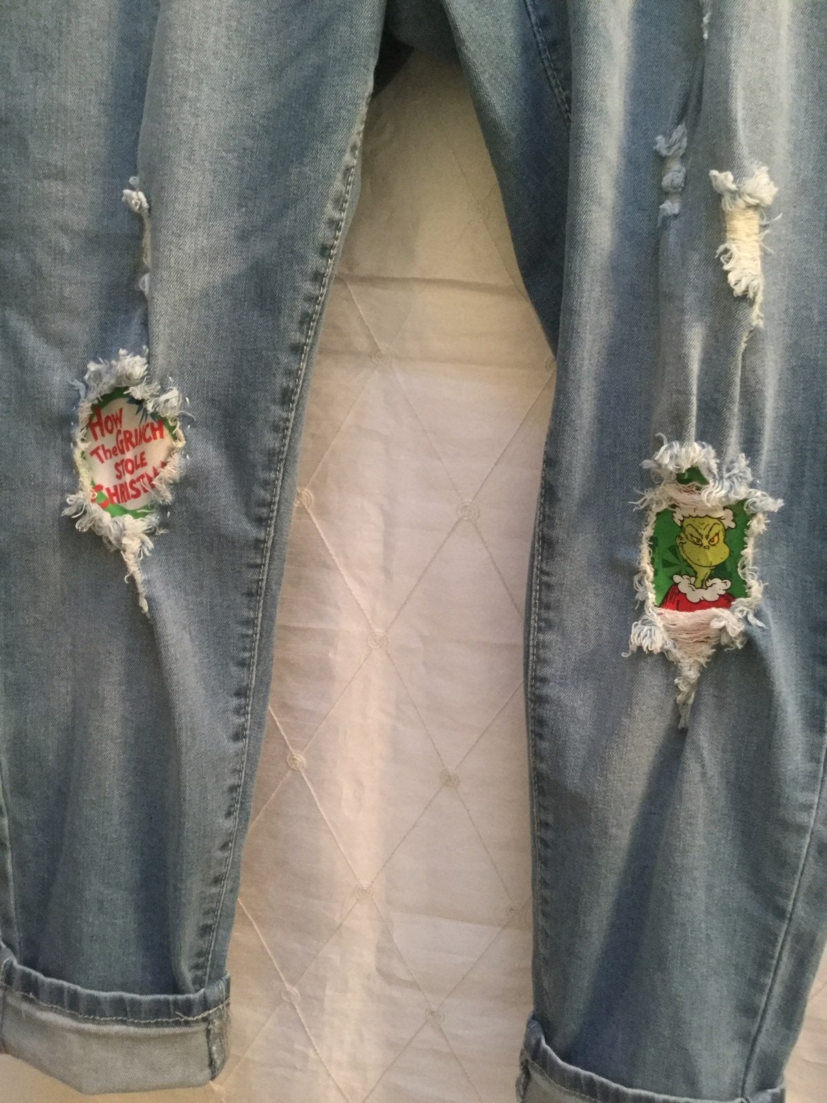 Grinch women's jeans/Grinch women's distressed jeans/Womens capri jeans. 18