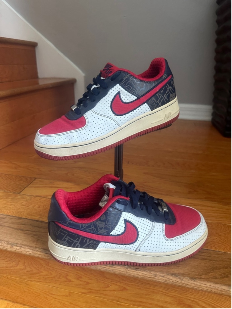 Youth Nike Air Force 1 Low Sneakers Size 7 youth White Red