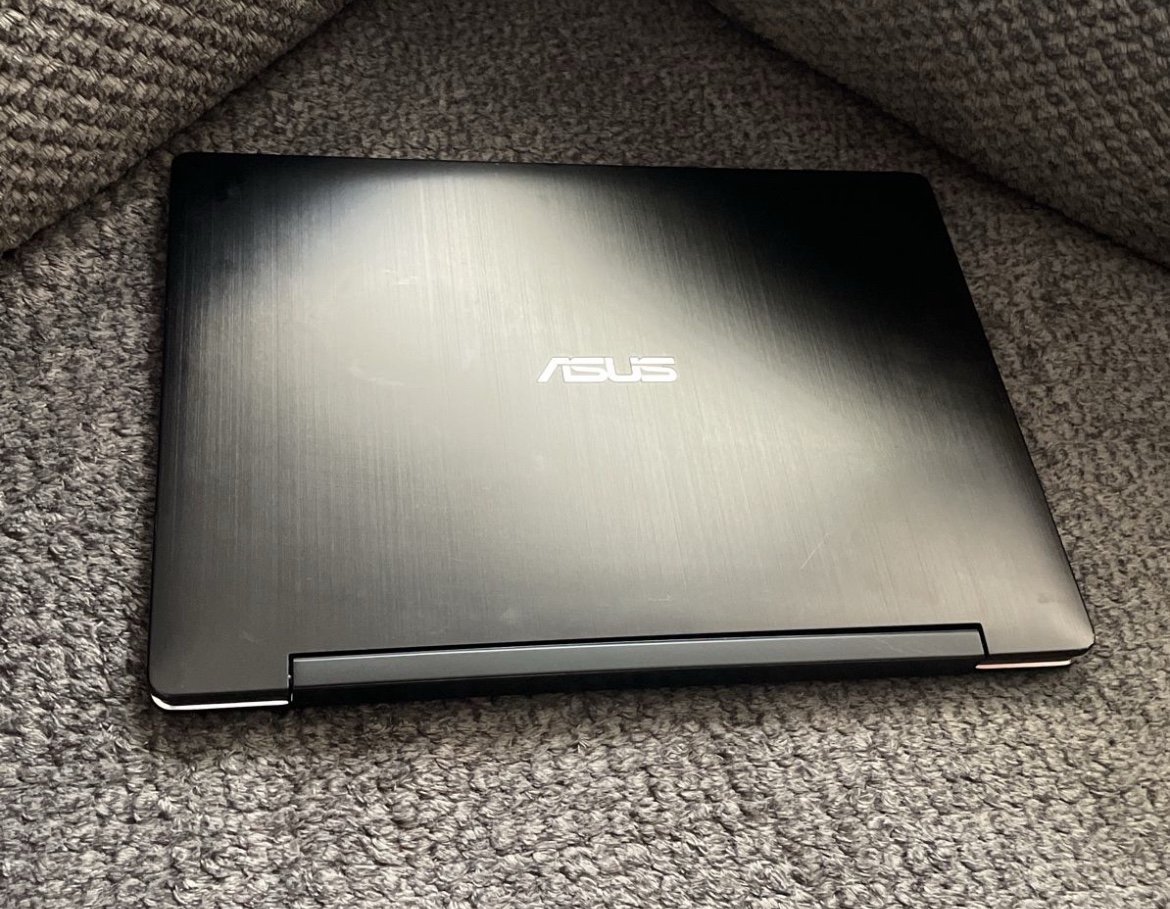 ASUS Laptop