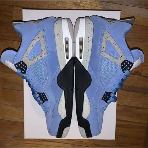 Jordan 4 UNC Retro University Blue Women 8.5