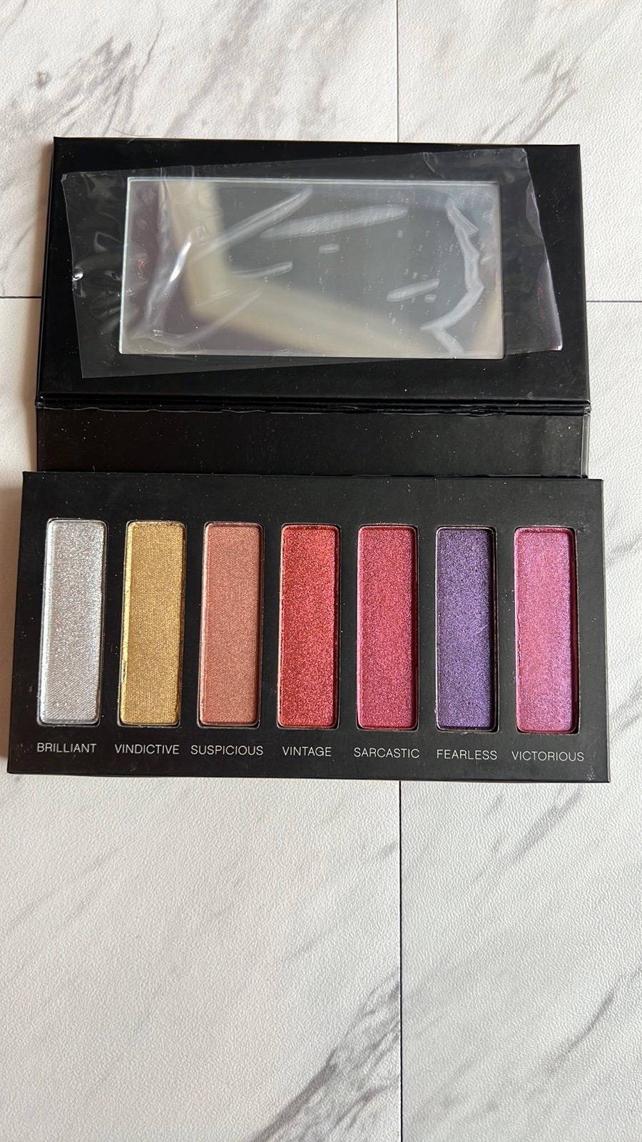 Younique Addiction Palette number 5