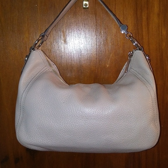 Michael Kors Pebble Leather Satchel (I-1604)