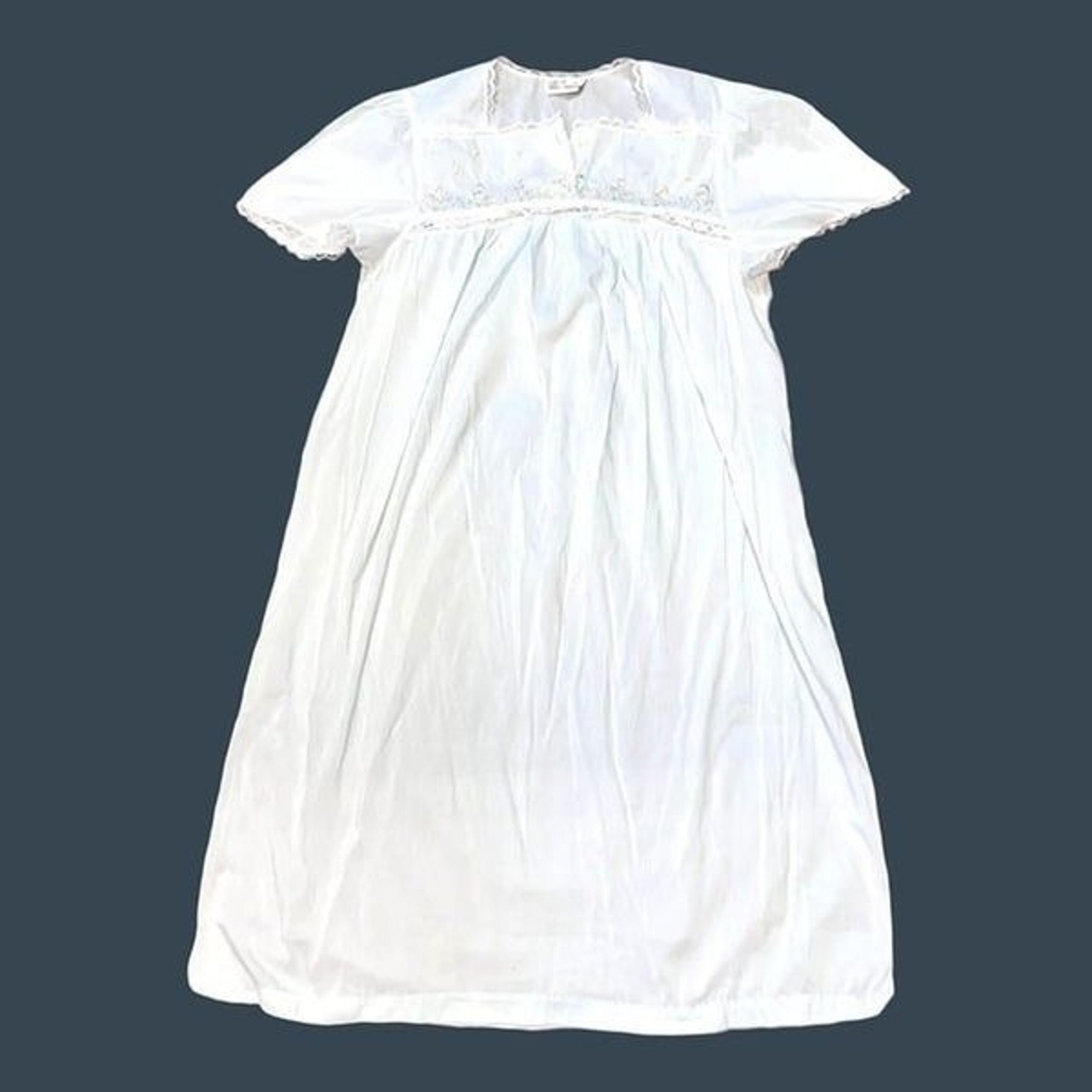 Vintage Little Character Light Blue Embroidered Gown S Lace Trim Puff Sleeves
