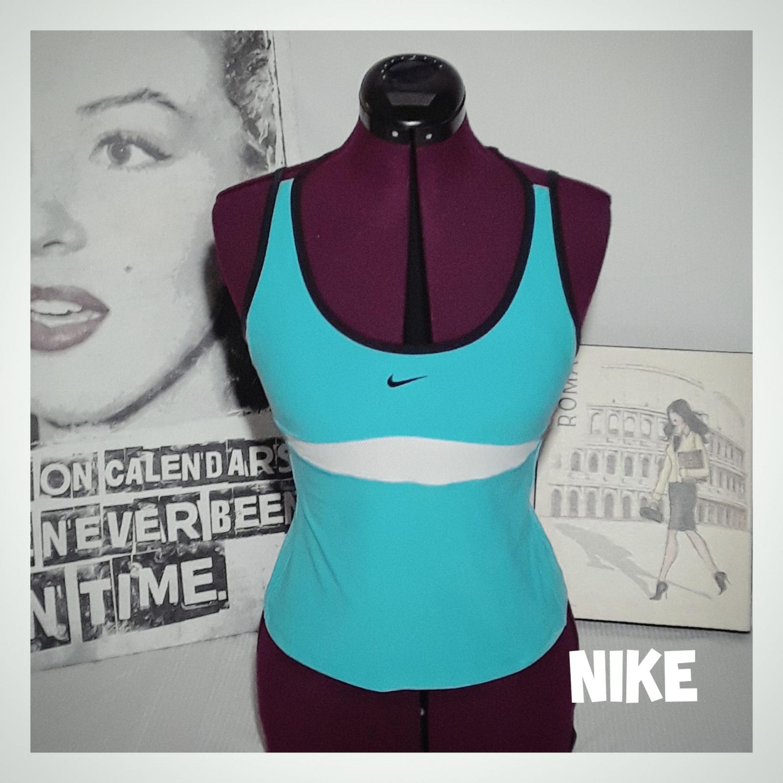 Nike tanktop