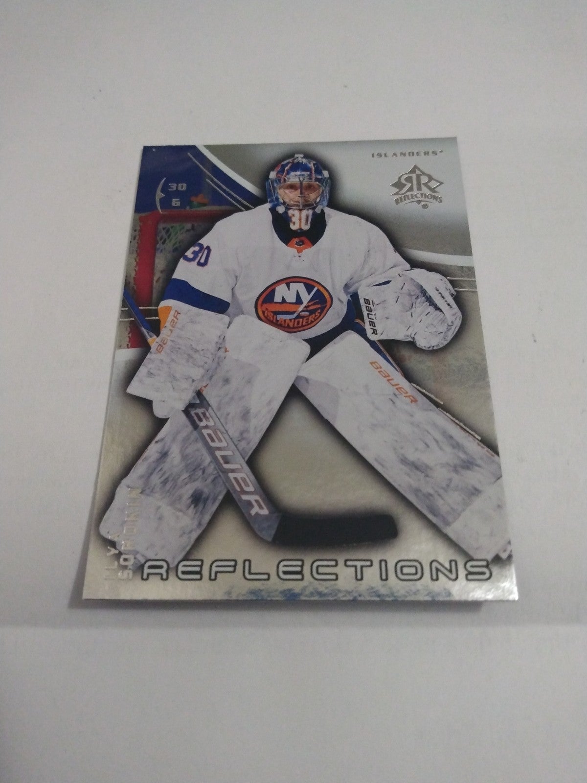 2020-21 NHL Upper Deck Ilya Sorokin ROOKIE REFLECTIONS INSERT