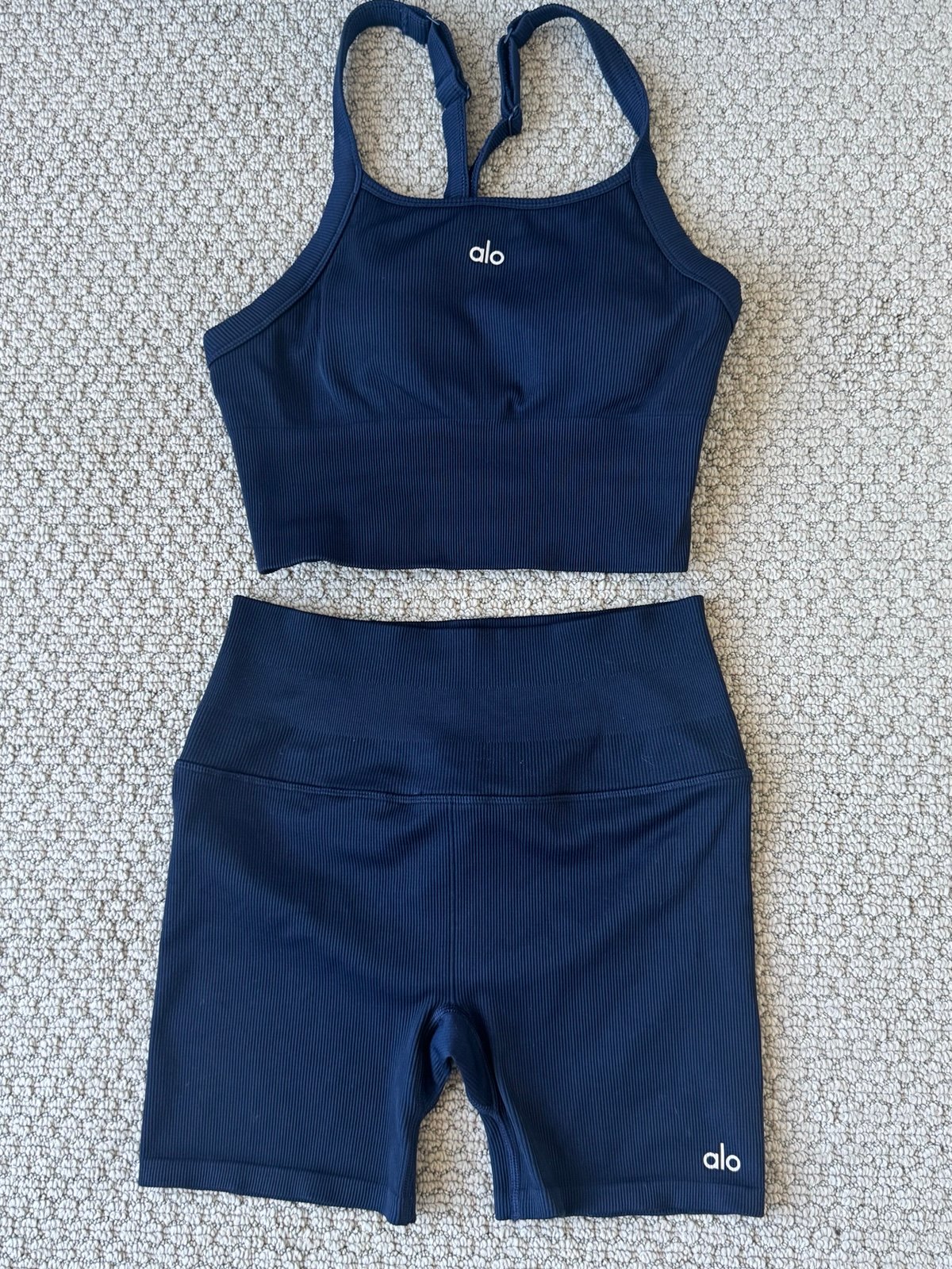 Alo Yoga tank & shorts set (Navy)