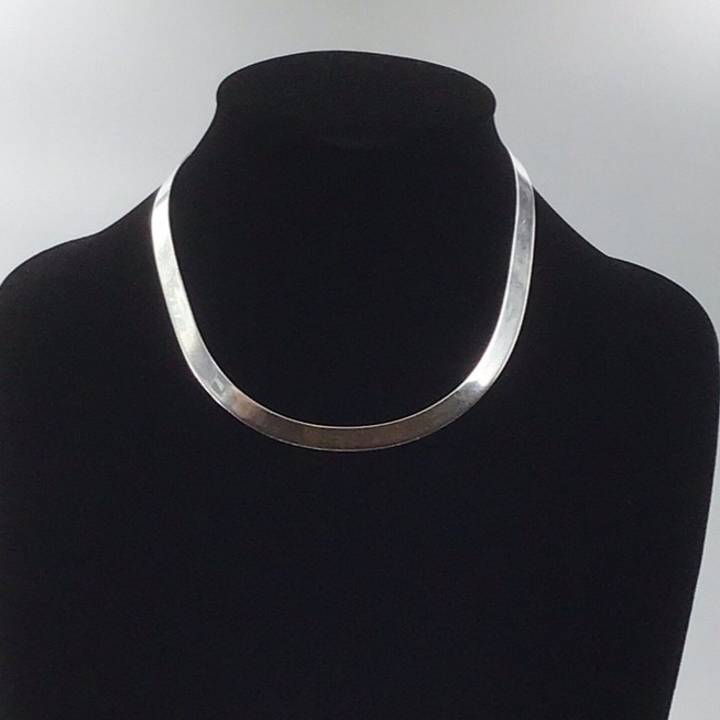 Sterling Silver Torque Necklace Oval Shape Mexico 47.6 Gms 15.5 X .5” Hook Clasp