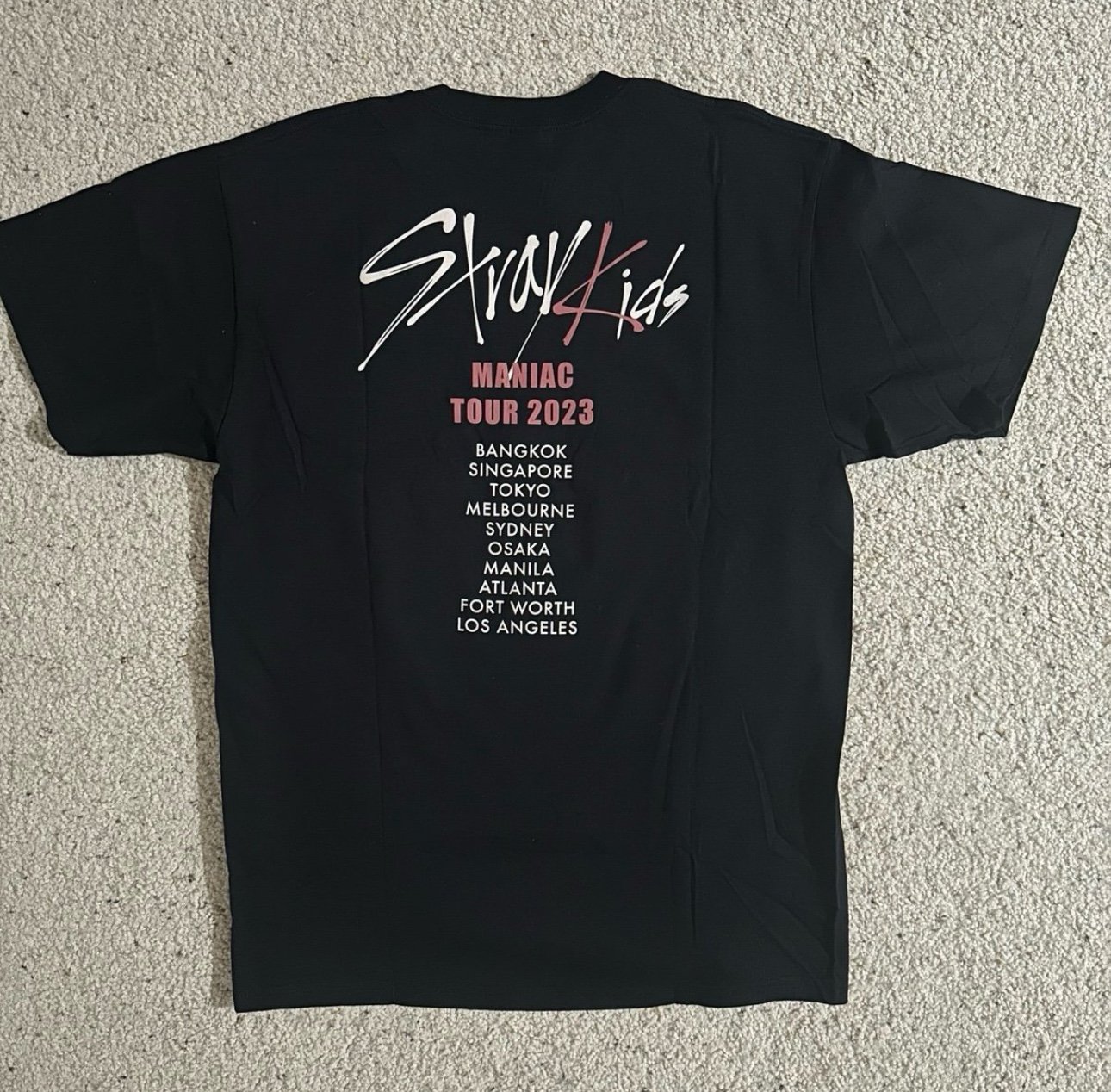 Stray Kids Maniac LA T-shirts Size XL
