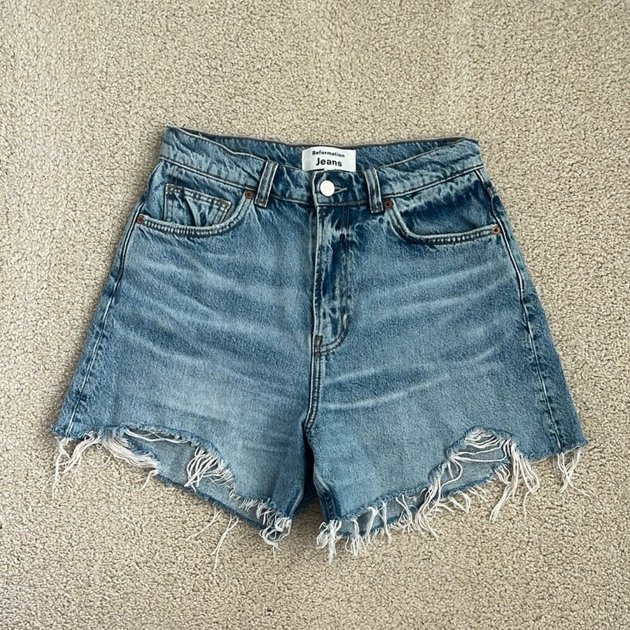 Reformation Wilder High Rise Relaxed Jean Shorts, size 26