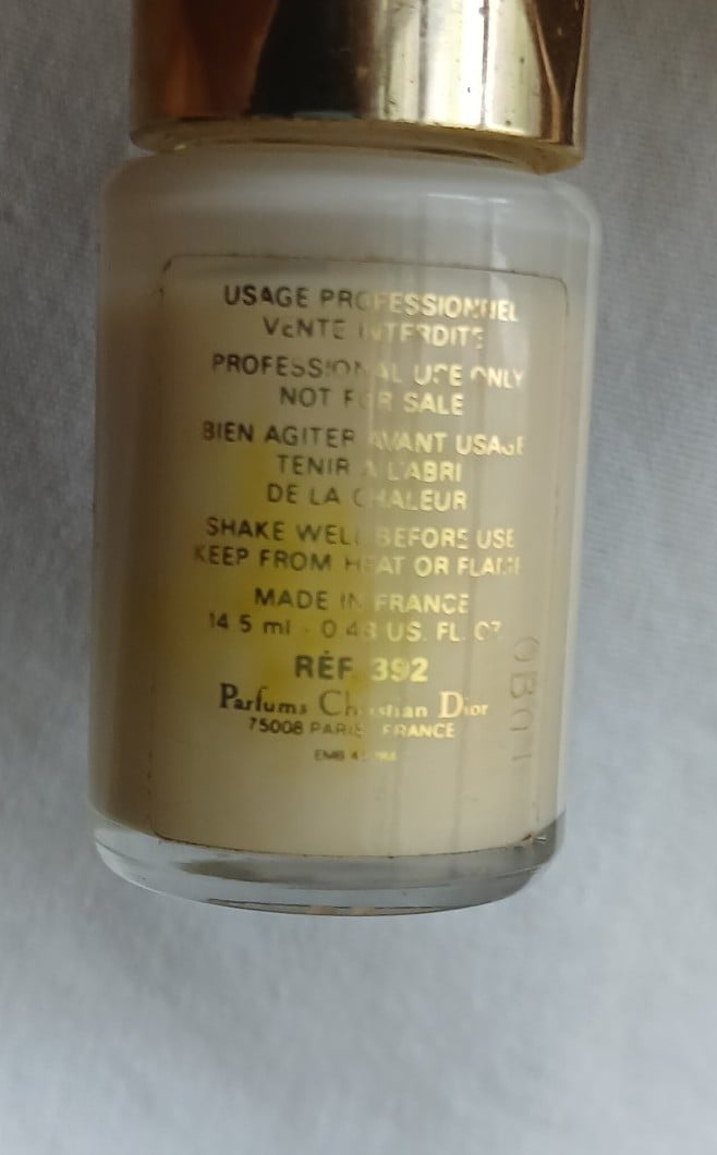 Vintage Christian Dior Vernis A Ongles 104 COQUILLAGE SHELL Nail Polish vintage - detail