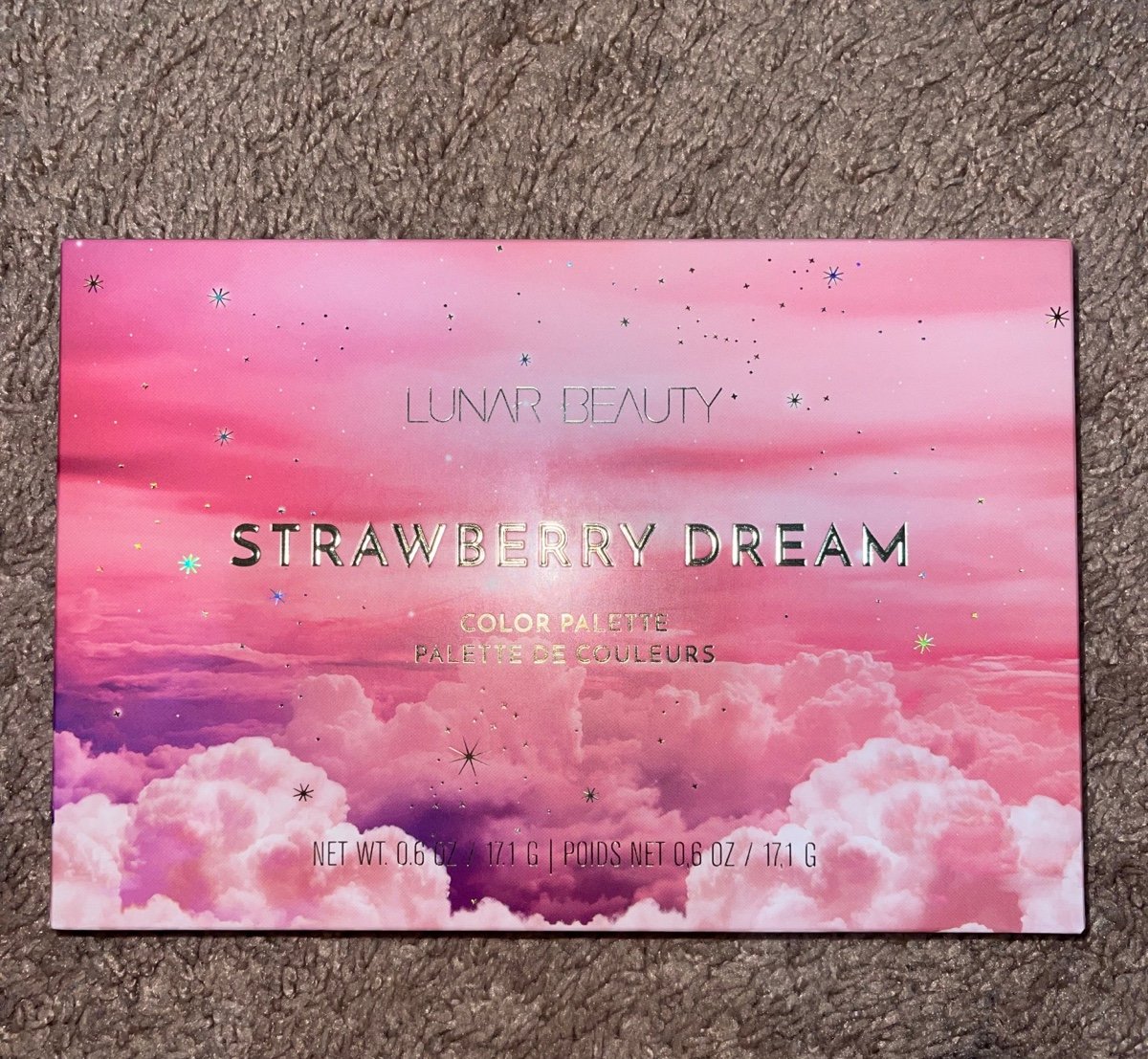 Lunar beauty strawberry dream