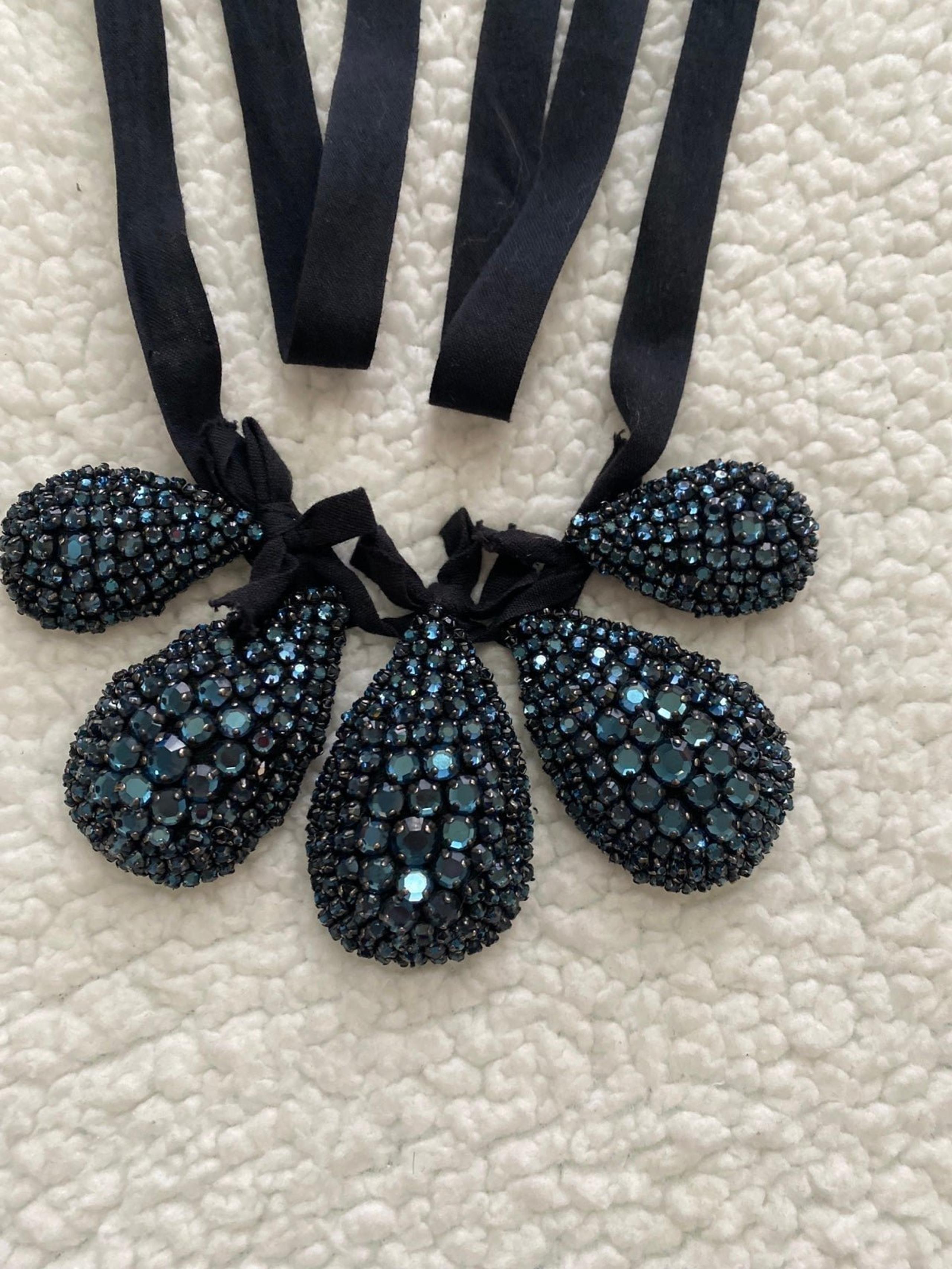 Vera Wang Pre-Loved VERA WANG Strass Necklace VINTAGE look like New