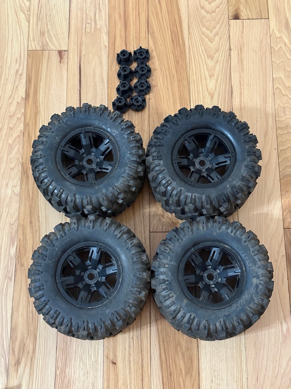 Traxxas Xmaxx 8s factory Wheel set