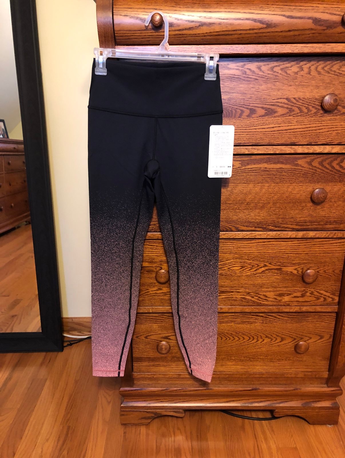 Wunder Under HR Tight. Size 6