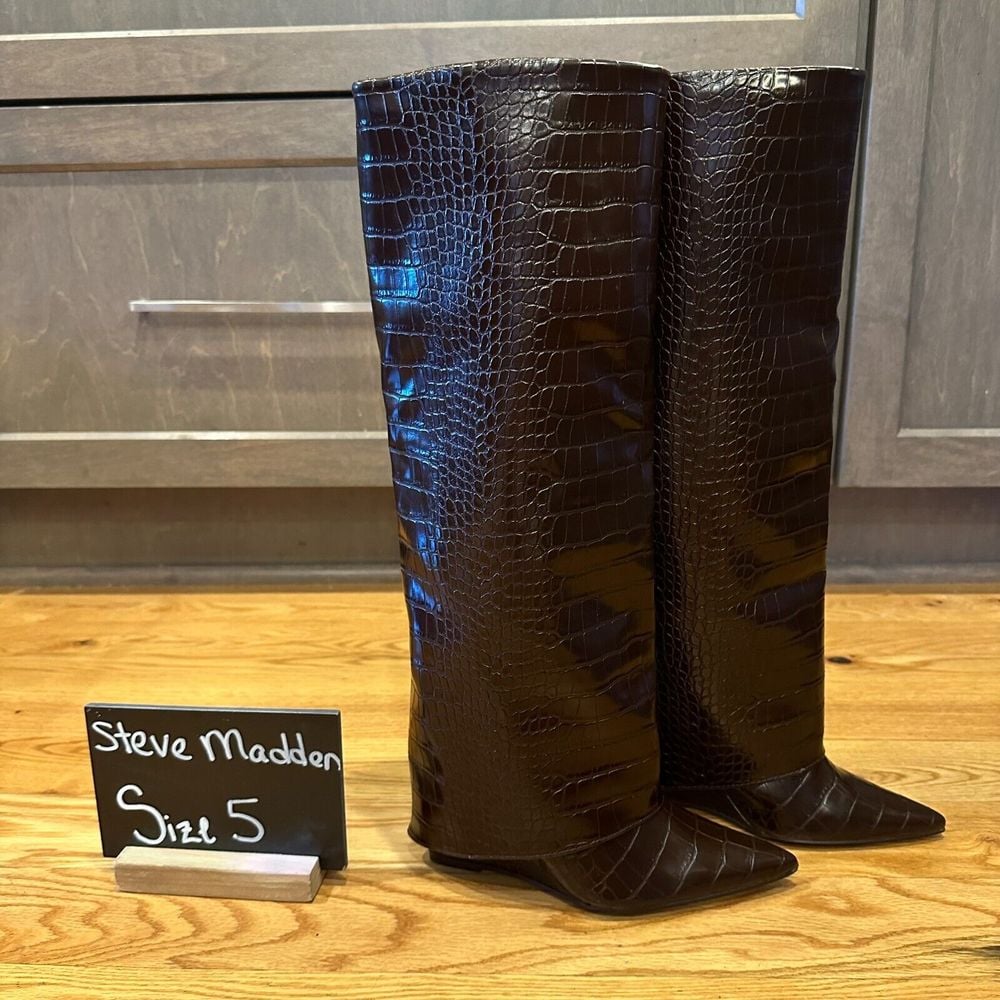 Womens Steve Madden Paltrow Brown Faux Leather Croc Print Wedge Boots Size 5 M