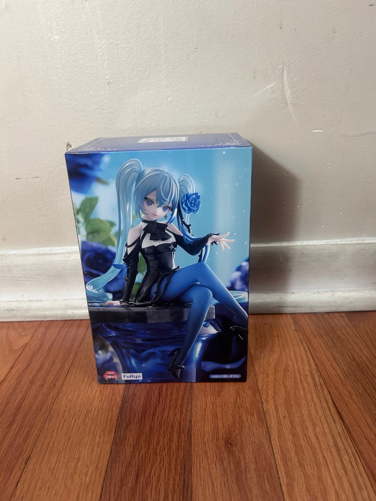 Furyu Blue Flower Fairy Hatsune Miku