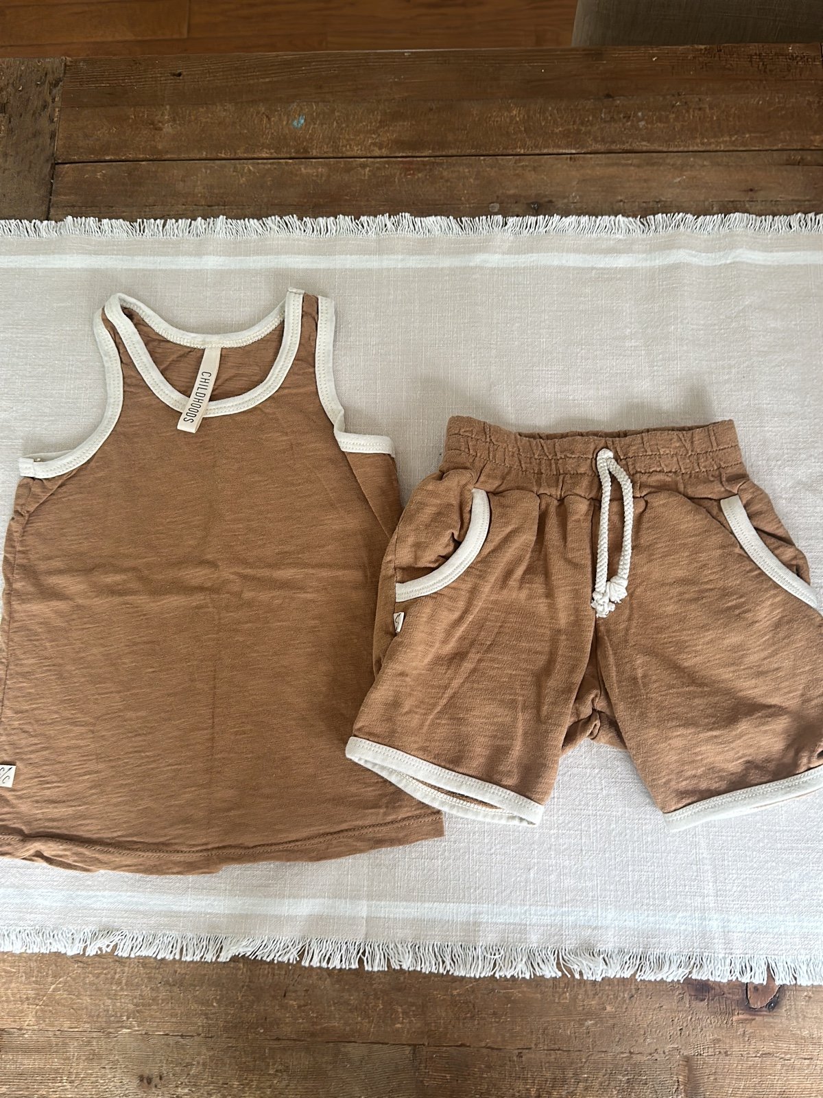 Childhoods clothing 5T retro set