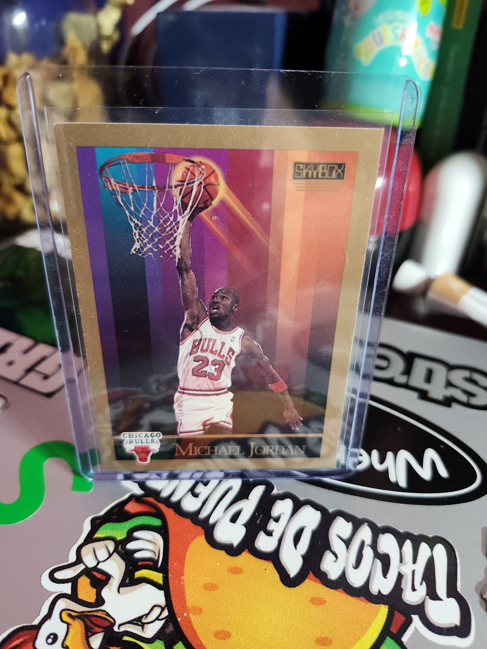 90-91 Skybox Michael Jordan #41