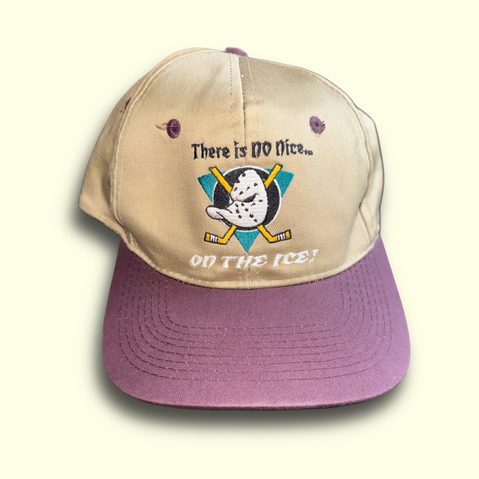 Vintage 90’s NHL Mighty Ducks SnapBack OSFA
