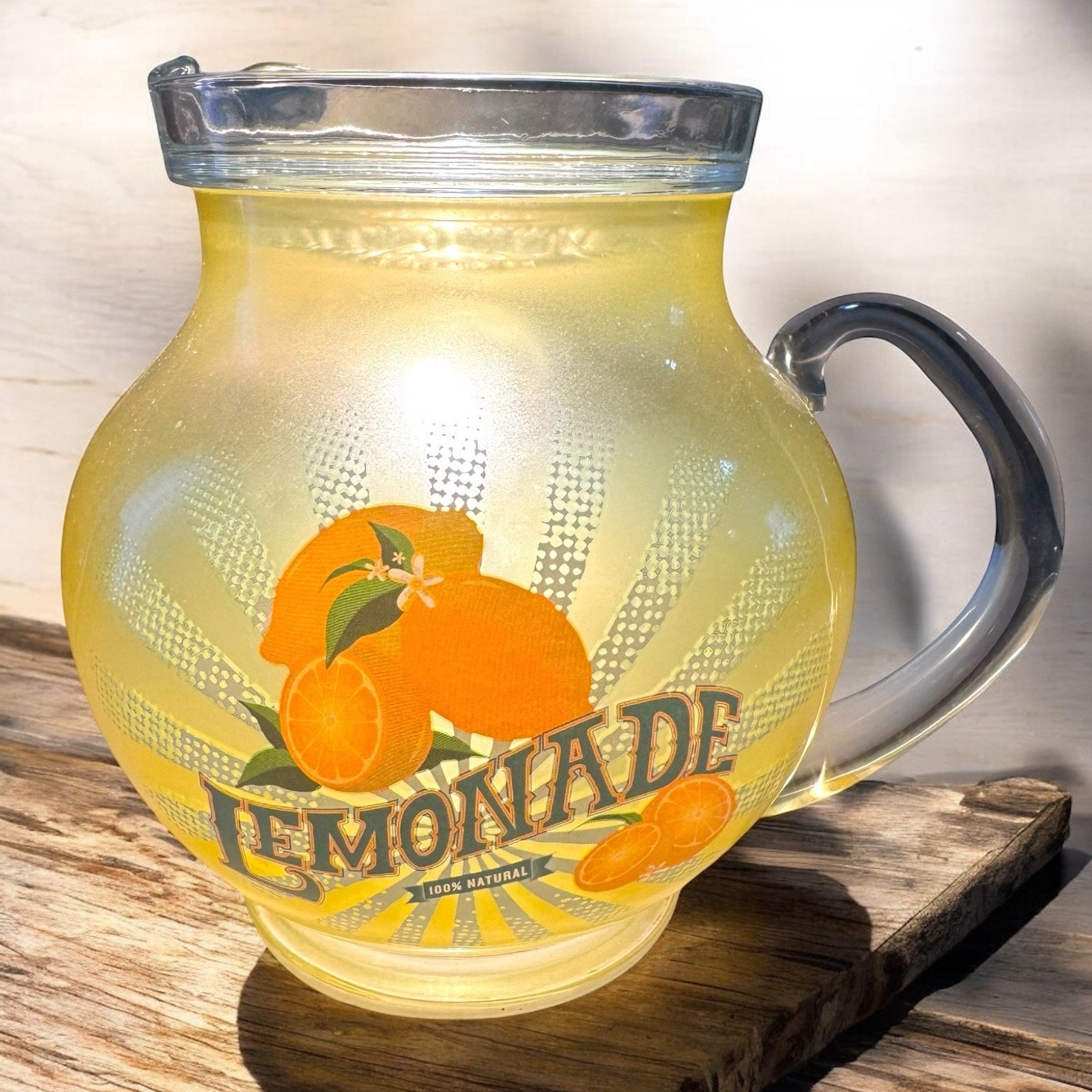 Scentsy Lemonade Pitcher Full-Sized Wax Warmer with Box Retired Bulb Works