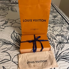 Louis Vuitton long wallet gift set