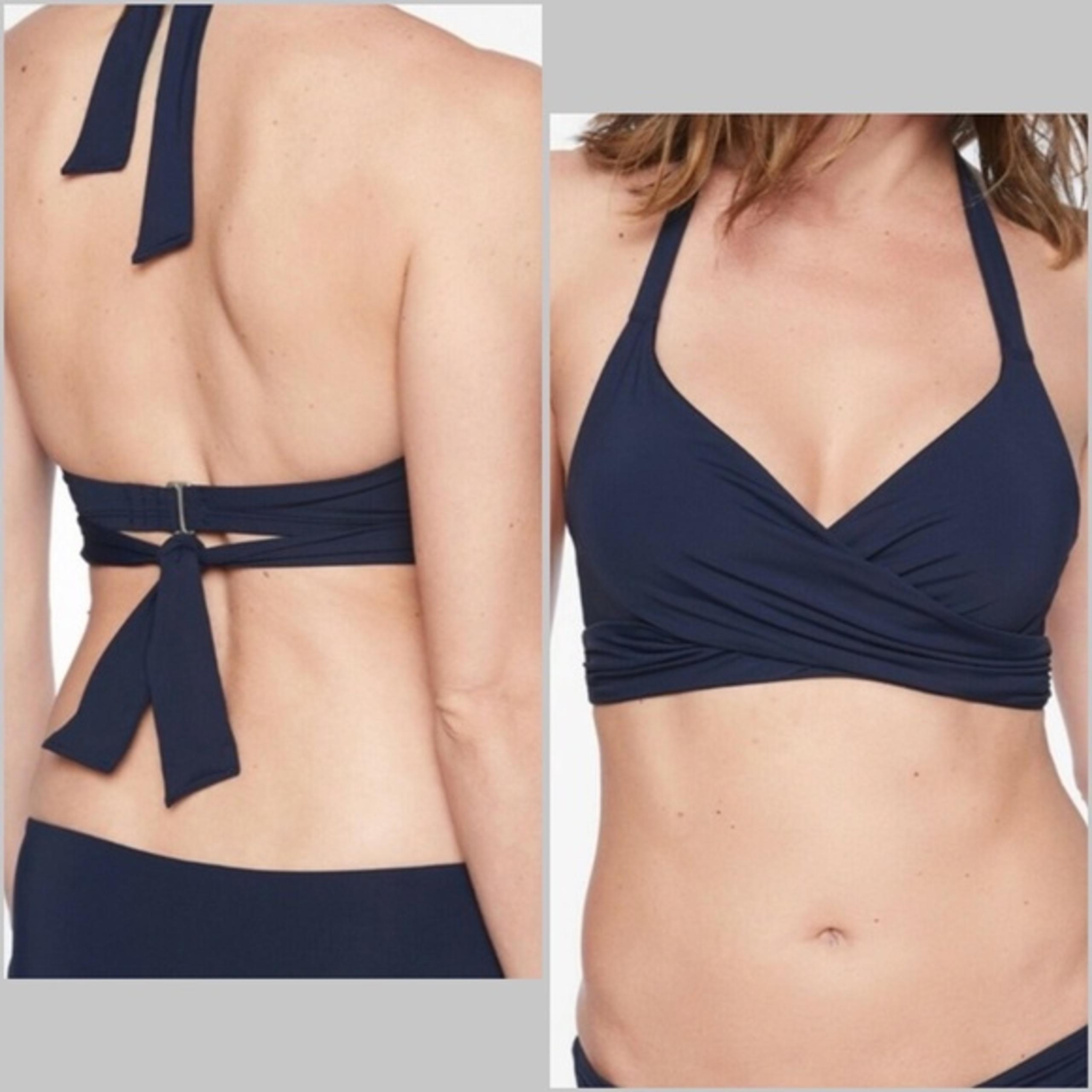 NWT ATHLETA BRA CUP WRAP HALTER BIKINI TOP, Navy Blue