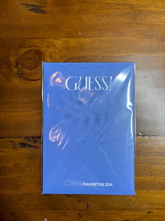 Onew Guess! Postcard Set