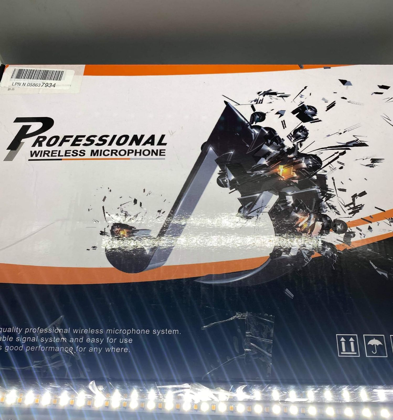 Professional wireless microphone