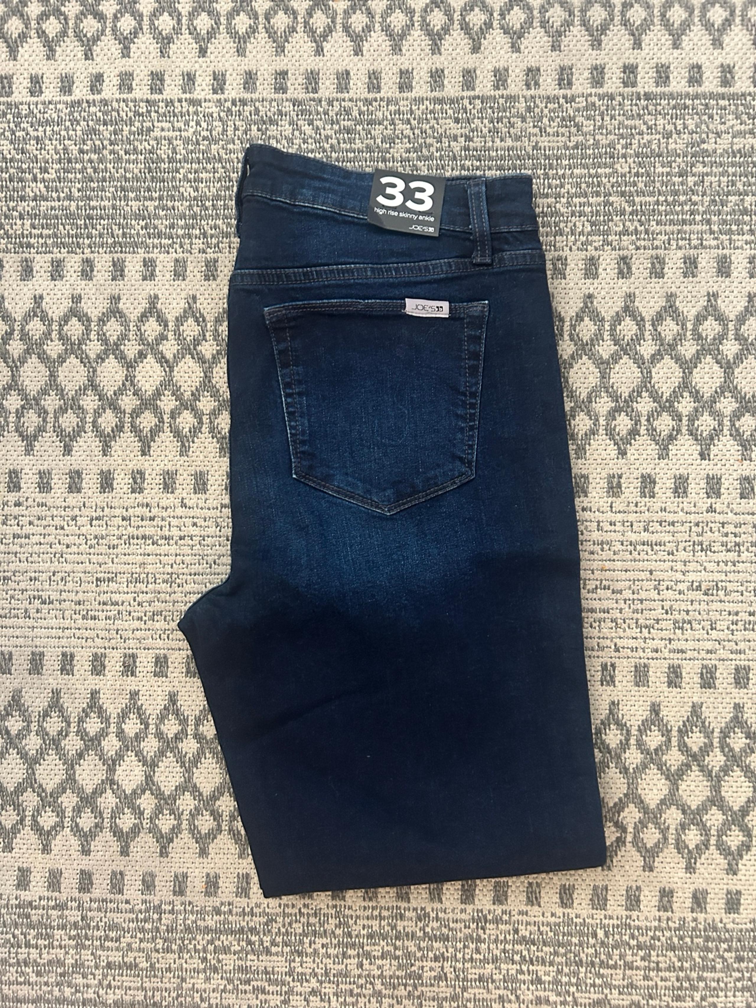 Joe’s high-rise, skinny ankle jeans size 33